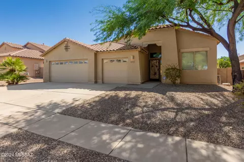 6465 W Knoll Pines Way, Tucson, AZ 85757