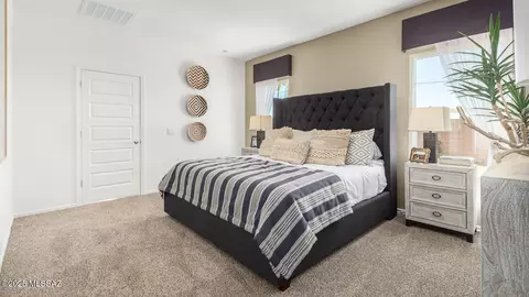 Bedroom - 9823 E Gray Hawk Dr, Tucson, AZ 85730 photo 9 of 10