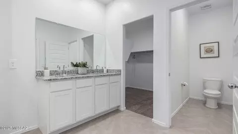 Entry Way - 9823 E Gray Hawk Dr, Tucson, AZ 85730 photo 5 of 5