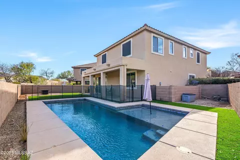12975 N Indian Palms Dr, Tucson, AZ 85755