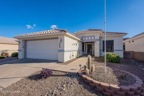357 W Continental Vista Pl, Green Valley, AZ 85614