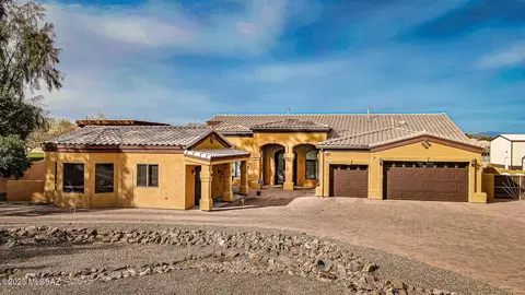 1358 W Bosque Dr, Sahuarita, AZ 85629