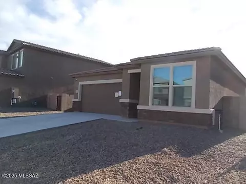 6704 E Via Arroyo Largo, Tucson, AZ 85756