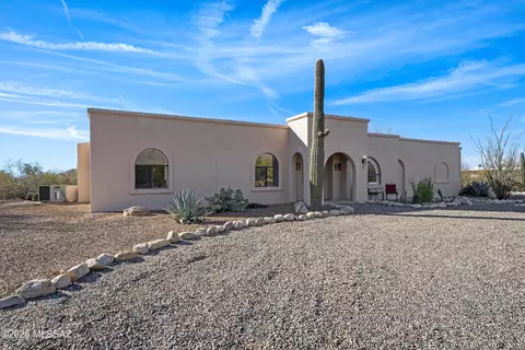 8300 E Ocotillo Dr, Tucson, AZ 85750