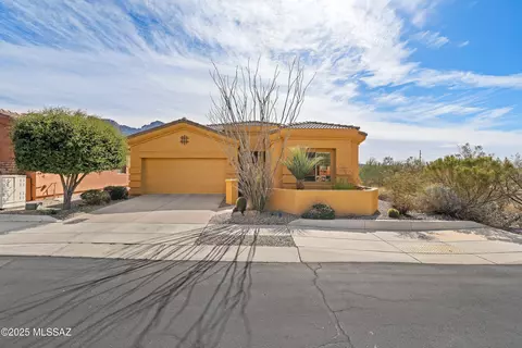 188 E Brearley Dr, Oro Valley, AZ 85737