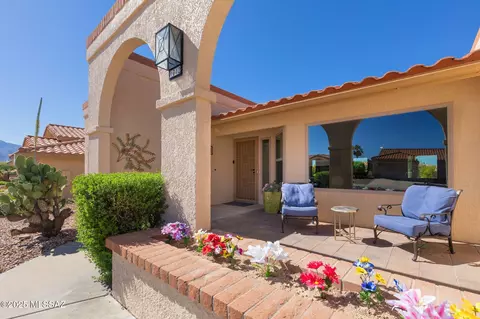 1042 E Coachwood Dr, Oro Valley, AZ 85755