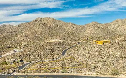 15096 N Gallery Overlook Pl, Marana, AZ 85658