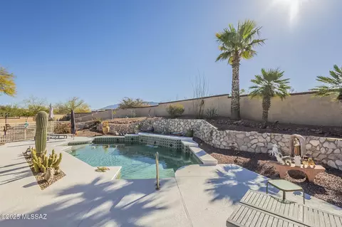 Exterior - 10792 E Grass Spring Pl, Tucson, AZ 85748 photo 3 of 12