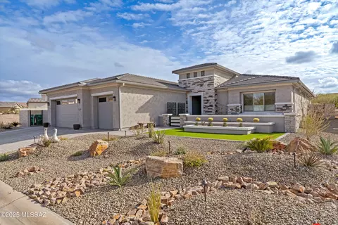 30797 S Opal Dr, Oracle, AZ 85623