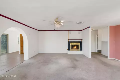 Living - 623 E Pearl St, Benson, AZ 85602 photo 2 of 5
