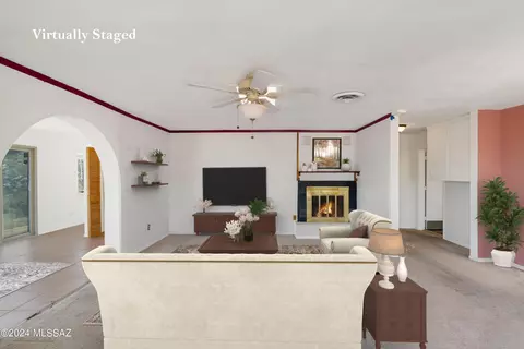Living - 623 E Pearl St, Benson, AZ 85602 photo 1 of 5