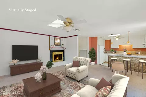 Living - 623 E Pearl St, Benson, AZ 85602 photo 4 of 5