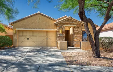 1096 W Versilia Dr, Tucson, AZ 85755