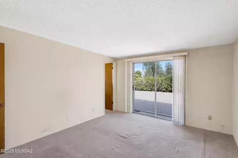 Bedroom - 8357 E 7th St, Tucson, AZ 85710 photo 5 of 8