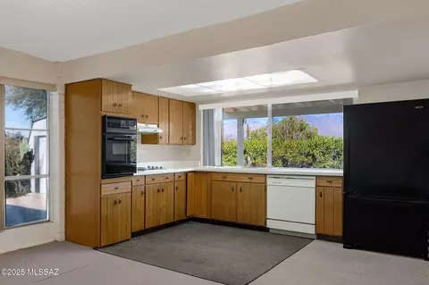 Kitchen - 8357 E 7th St, Tucson, AZ 85710 photo 2 of 5