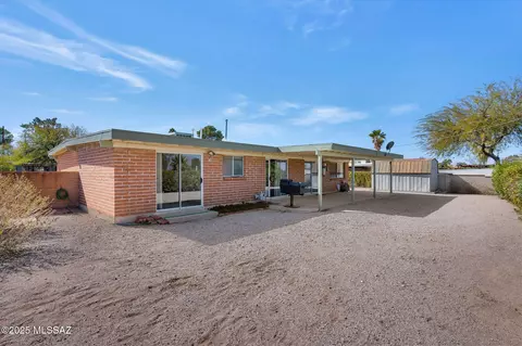 Exterior - 8357 E 7th St, Tucson, AZ 85710 photo 3 of 5