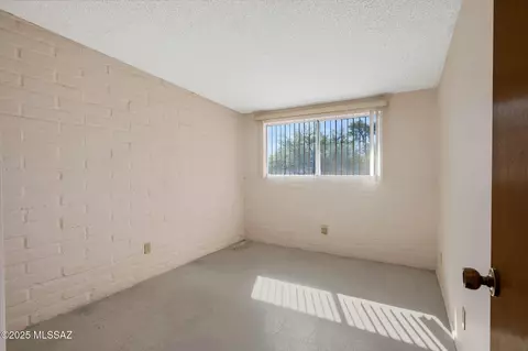Bedroom - 8357 E 7th St, Tucson, AZ 85710 photo 7 of 8