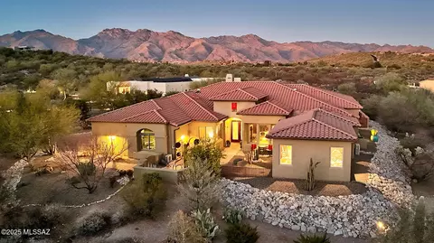 4360 N Wilmot Rd, Tucson, AZ 85750