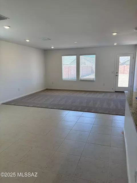 12825 E Daisy Moore Pl, Vail, AZ 85641 photo 5