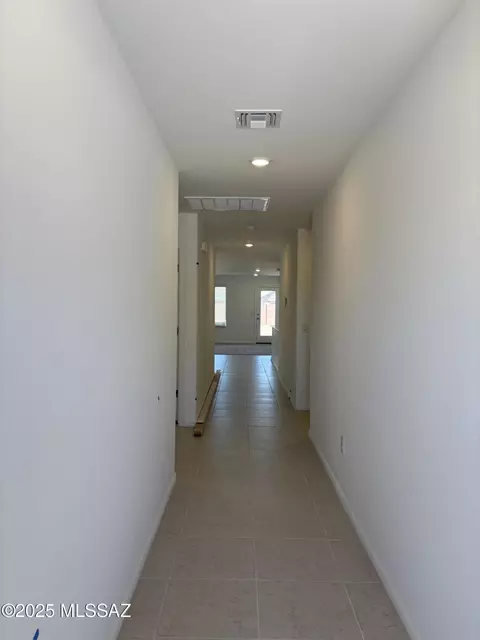 12825 E Daisy Moore Pl, Vail, AZ 85641 photo 3