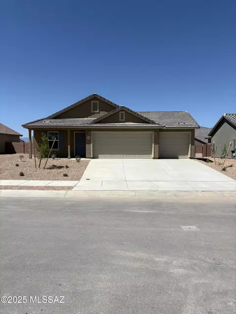 12825 E Daisy Moore Pl, Vail, AZ 85641