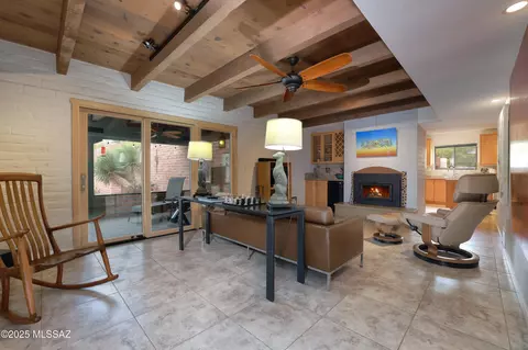 5025 N Entrada Cuarta, Tucson, AZ 85718