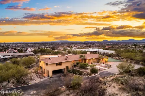 5795 E Calle Del Ciervo, Tucson, AZ 85750