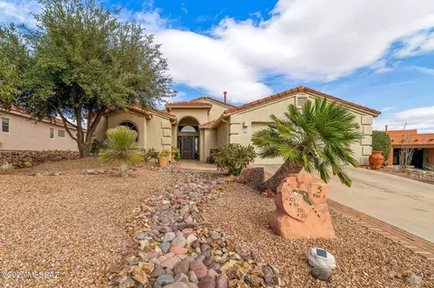 500 W Golf Haven Dr, Green Valley, AZ 85614