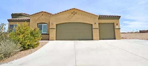 1286 N Blazing Saddle Rd, Vail, AZ 85641