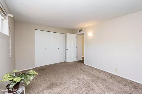 Bedroom - 7329 E Sylvane Dr, Tucson, AZ 85710 photo 2 of 4