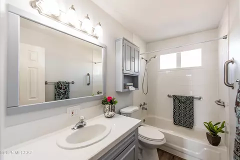 Bath - 7329 E Sylvane Dr, Tucson, AZ 85710 photo 1 of 1