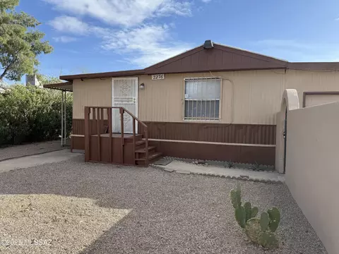 2276 S Devon Loop, Tucson, AZ 85713 photo 15