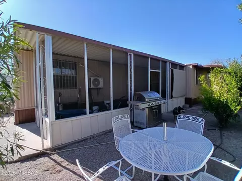 2276 S Devon Loop, Tucson, AZ 85713 photo 5