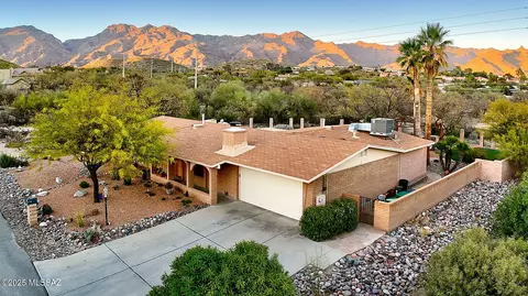 4528 N Rocky Creek Cir, Tucson, AZ 85750