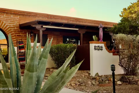 328 S Paseo Pena #C, Green Valley, AZ 85614