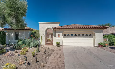2457 E Bluejay Bluff Ln, Green Valley, AZ 85614