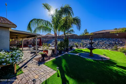Exterior - 502 E Greg Rock Rd, Vail, AZ 85641 photo 4 of 11