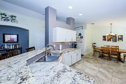 Kitchen - 502 E Greg Rock Rd, Vail, AZ 85641 photo 5 of 5