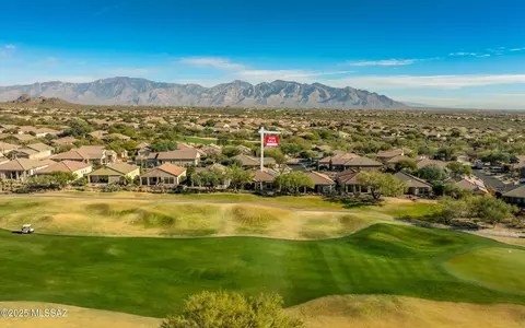13003 N Sunrise Canyon Ln, Marana, AZ 85658