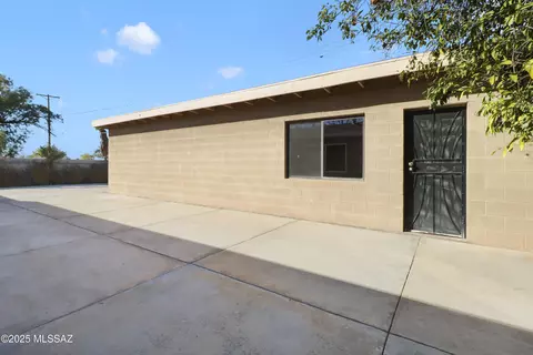 6141 E Sylvane St, Tucson, AZ 85711 photo 39