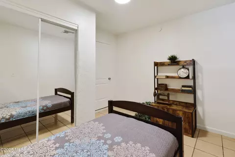 6141 E Sylvane St, Tucson, AZ 85711 photo 29