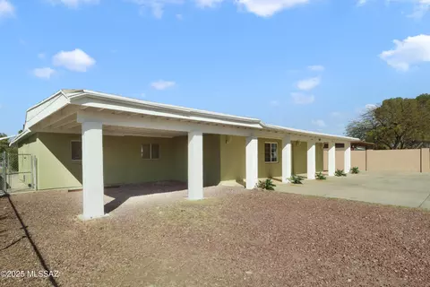 6141 E Sylvane St, Tucson, AZ 85711 photo 2