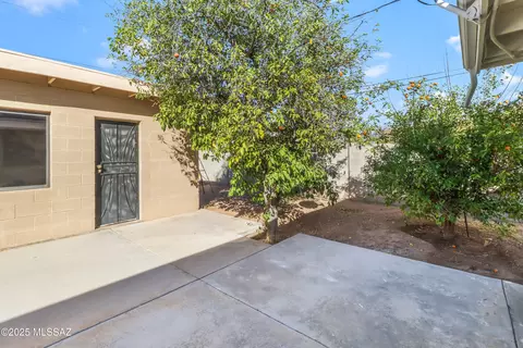 6141 E Sylvane St, Tucson, AZ 85711 photo 40