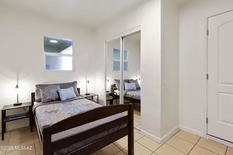 6141 E Sylvane St, Tucson, AZ 85711 photo 27