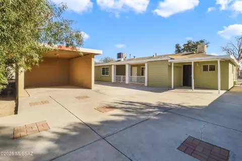 6141 E Sylvane St, Tucson, AZ 85711 photo 3