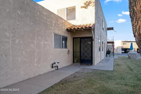 6617 E Calle Alegria #C, Tucson, AZ 85715