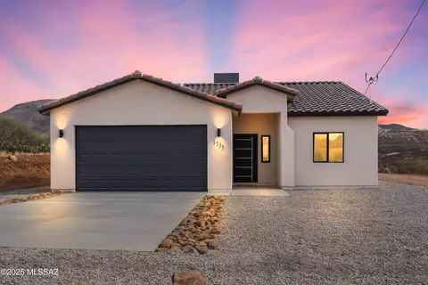 1735 Faro Ct, Rio Rico, AZ 85648