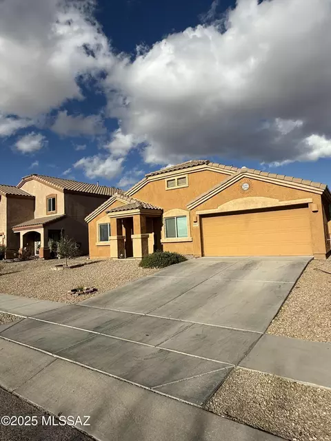 6967 S Valley Stream Dr, Tucson, AZ 85757