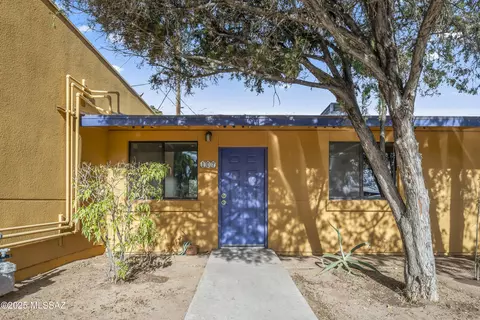 350 N Silverbell Rd #107, Tucson, AZ 85745