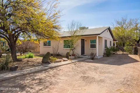 3002 E 20th St, Tucson, AZ 85716